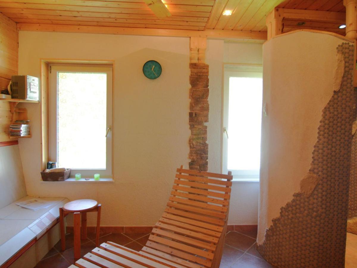 Beautiful Holiday Home With Covered Veranda Friedrichroda Exterior photo